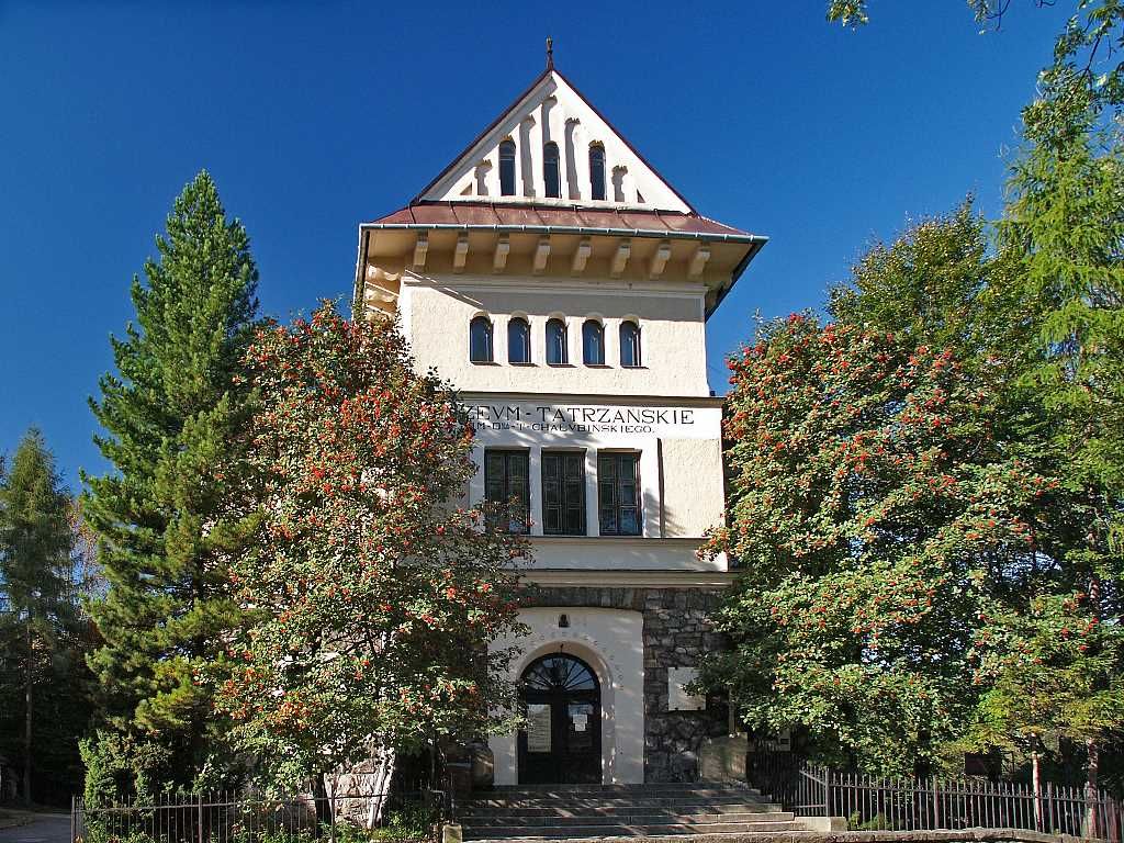Wystawa plenerowa „Dotyk czasu. 150 lat Muzeum Podtatrzańskiego w Popradzie”