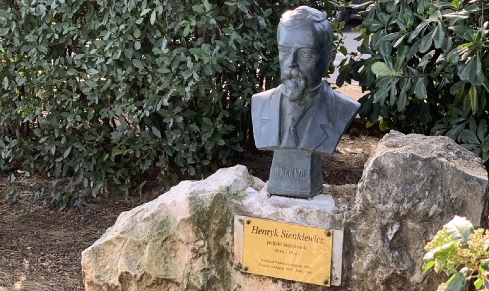 Spod Tatr nad Adriatyk. Henryk Sienkiewicz i inni zakopiańscy pisarze w Abacji i Lovranie przed I wojną światową